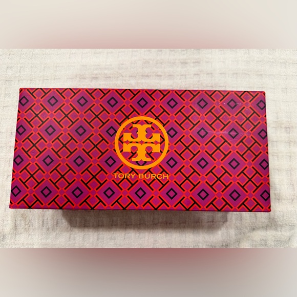 Tory Burch Everly Slide size 8 in Brilliant Red - Brand New in Box! - Picture 9 of 9
